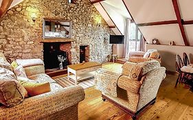 Garnffrwd Cottages